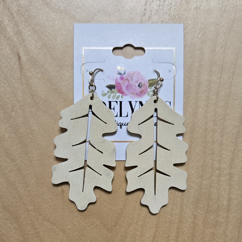 Ivory leaf earrings